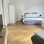 Cozy Close To Center And Train Station Appartement
