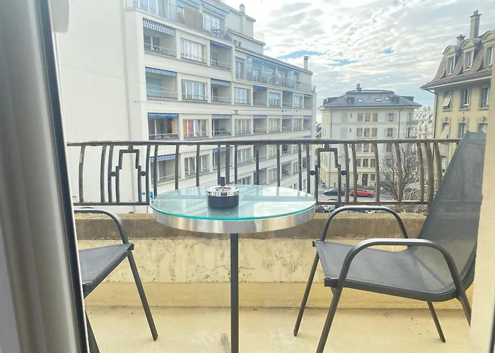 Cozy Close To Center And Train Station Apartment Lausanne